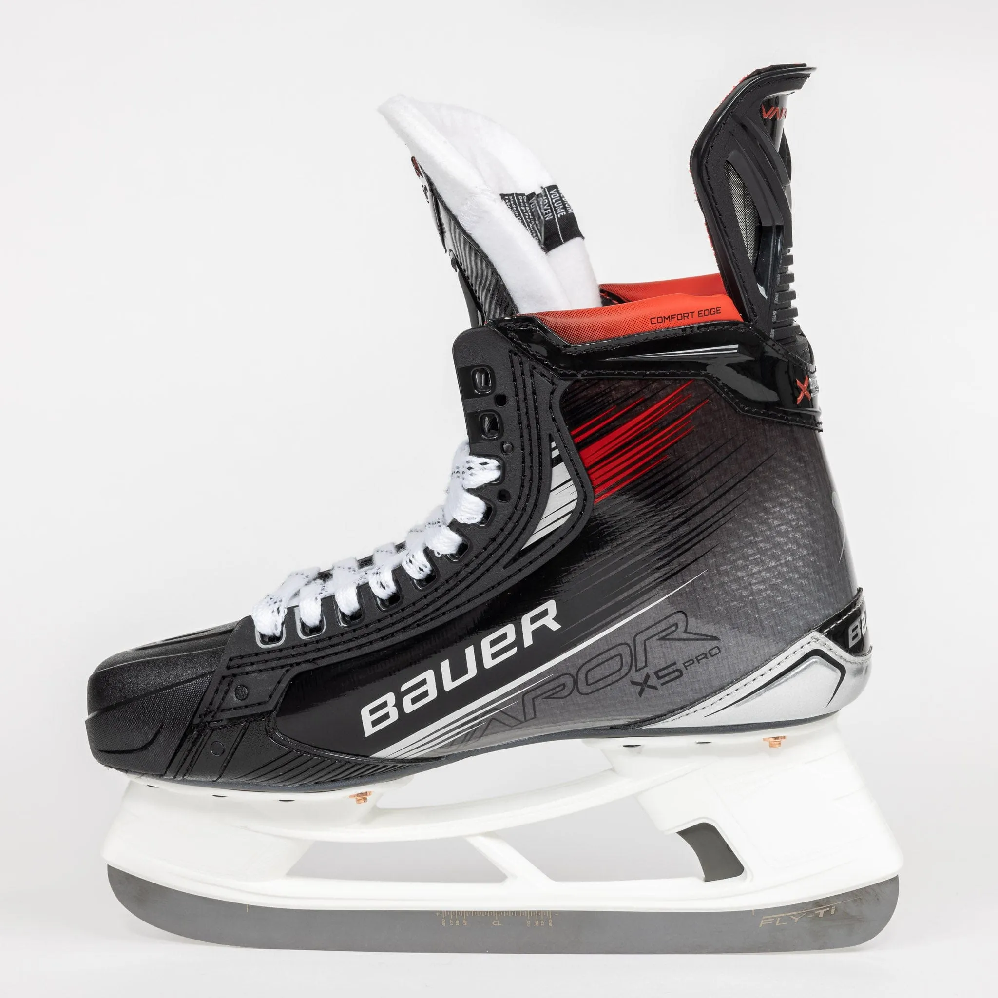 Bauer Vapor X5 Pro Intermediate Hockey Skates